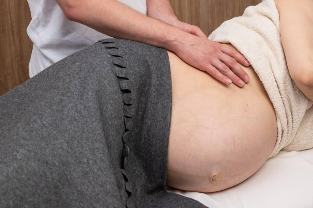 Prenatal/Postnatal Massage